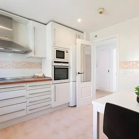 Exclusivo Atico Con Esplendidas Vistas Al Mar * Estepona